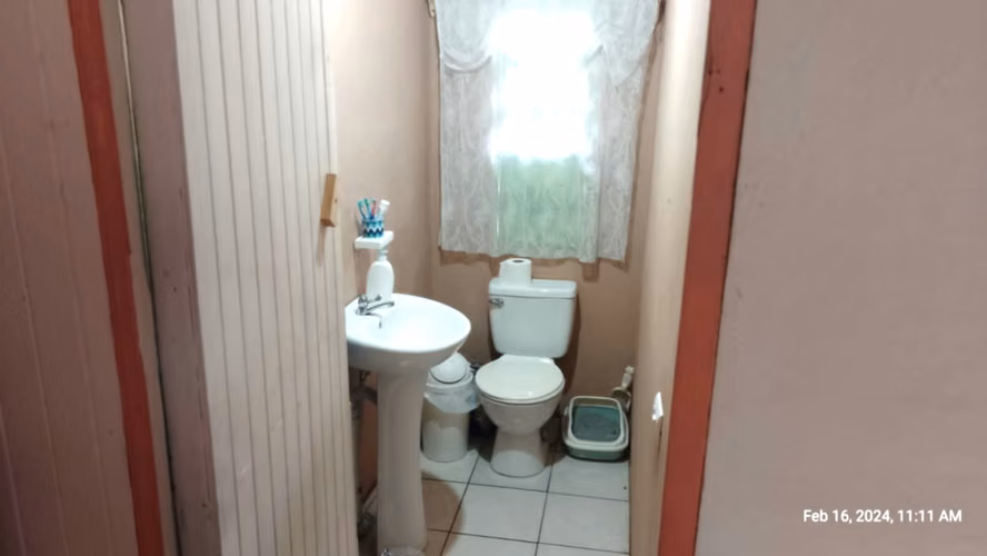 Venta casa San Carlos con local comercial 60 mill colones