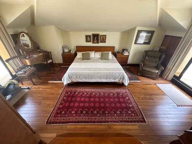 Venta de apartamento Penthouse en el este de la ciudad de San Jose Costa Rica CURRIDABAT