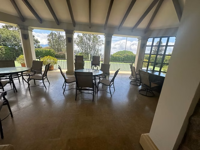 Venta de apartamento Penthouse en el este de la ciudad de San Jose Costa Rica CURRIDABAT