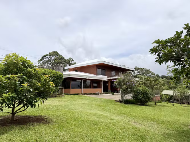 Casa en venta en Concepción, San Rafael de Heredia.