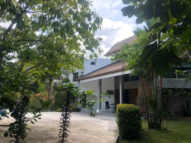 MONTEZUMA- Puntarenas- Espectacular casa a la venta