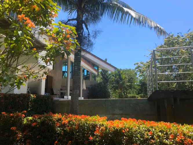MONTEZUMA- Puntarenas- Espectacular casa a la venta