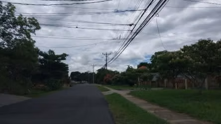 2 lotes juntos 16000 M2  3 kms centro de AtenasC con  DISP DE AGUA Y LUZ