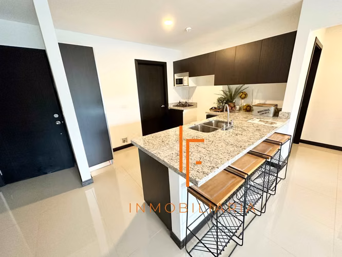 Moderno y Amplio Apartamento de 94 m2  Curridabat