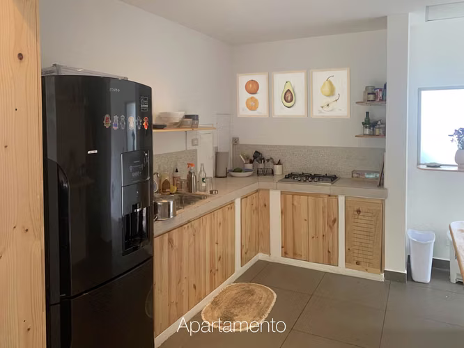 Venta de casa en Cerro Colón, con fabulosa vista y apartamento anexo de huéspedes - Imagen 2