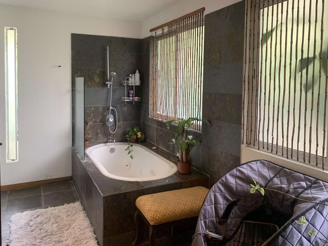 Venta de casa en Cerro Colón, con fabulosa vista y apartamento anexo de huéspedes - Imagen 15