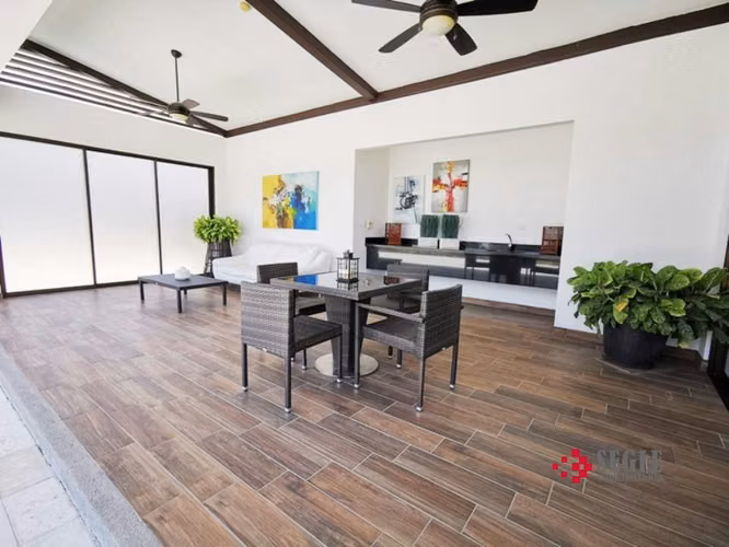 Venta de lote en Condomini, Santa Ana, Río Oro.