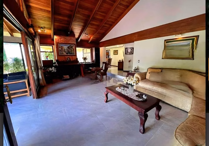 Venta Propiedad con Apartamento Sabanilla San Pedro
