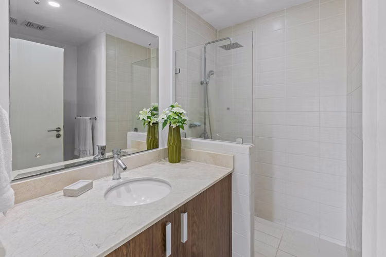 Venta de Condominio JacoBay de 3 habitaciones en el 6to piso con vistas panorámicas
