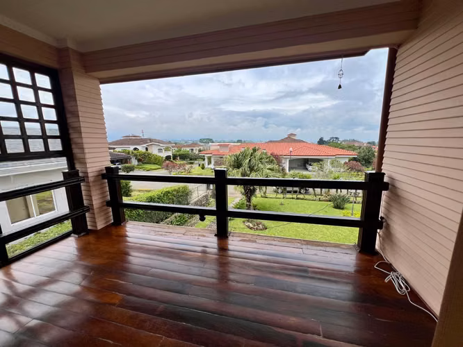 Venta de Casa en San Isidro Heredia