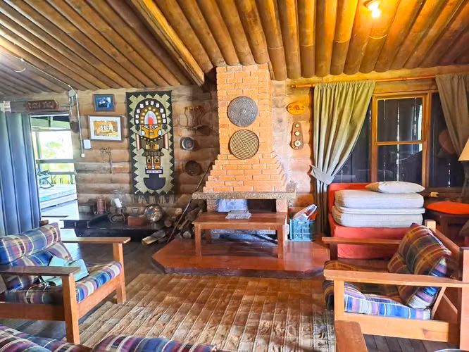 Se vende propiedad de montaña con 4 apartamentos y 3 casas cabañas - Imagen 7