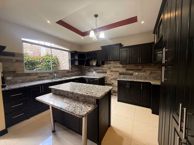SE VENDE CASA EN CONDOMINIO  SANTO TOMAS DE SANTO DOMINGO HEREDIA - Imagen 16