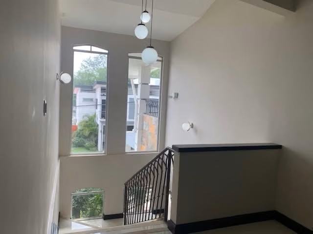 SE VENDE CASA EN CONDOMINIO  SANTO TOMAS DE SANTO DOMINGO HEREDIA