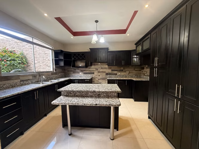 SE VENDE CASA EN CONDOMINIO  SANTO TOMAS DE SANTO DOMINGO HEREDIA - Imagen 17