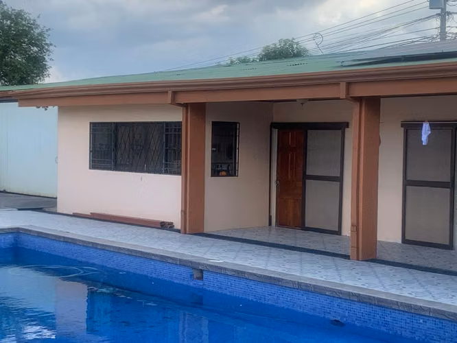 Venta de Casa en San Joaquín de Flores ,Heredia