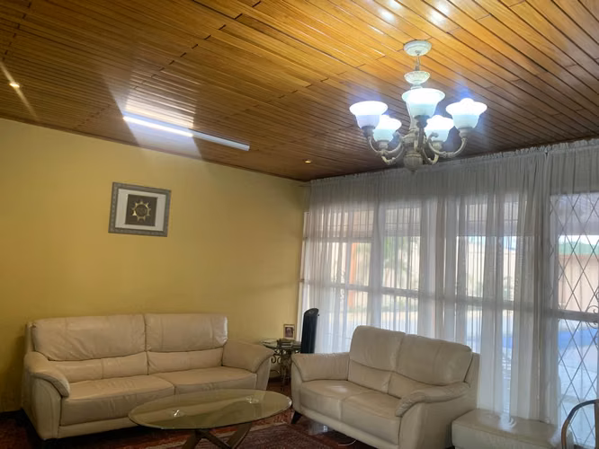 Venta de Casa en San Joaquín de Flores ,Heredia