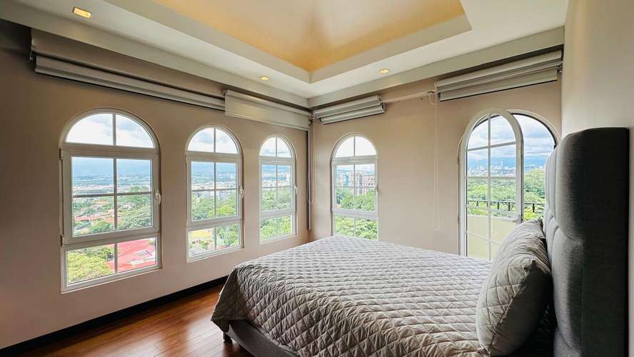 Alquiler de Penthouse en San Rafael de Escazu
