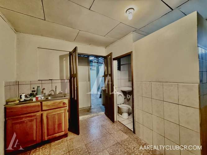 La Colina, Curridabat – Casa y Apartamento de una Planta con Uso Mixto - Imagen 5