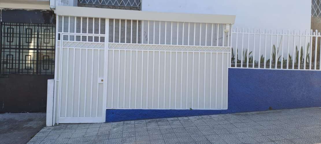 Apartamento tipo estudio, AMUEBLADO con servicios incluidos.