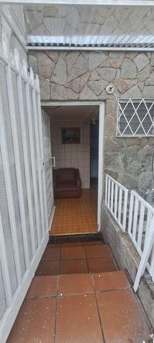 Apartamento tipo estudio, AMUEBLADO con servicios incluidos.