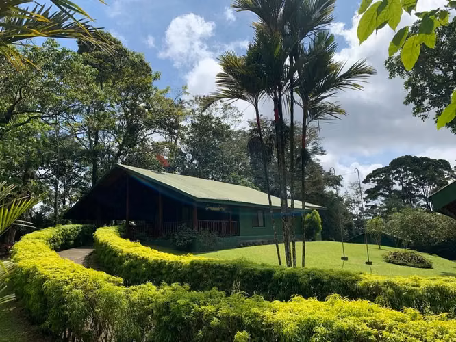 Invest in tourist property in Alajuela