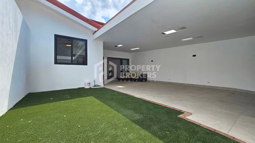 Venta de casa independiente en Pozos de Santa Ana - Imagen 2