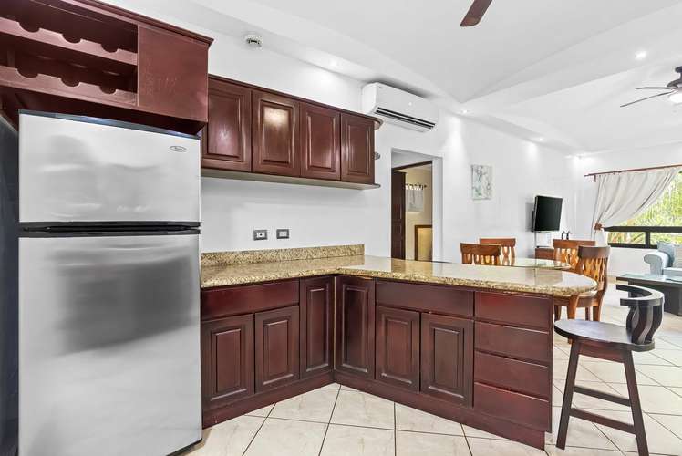 THE OAKS APARTAMENTO TAMARINDO, GUANACASTE - 2DOR/2BA - 98.89M2
