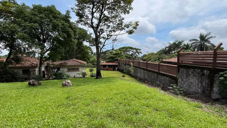 Venta. Santa Ana. Propiedad para desarrollar.
