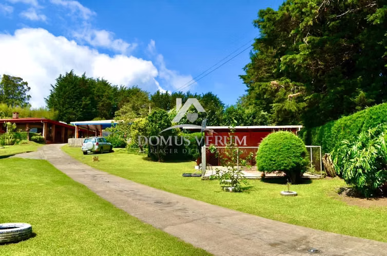 Propiedad con 3 casas en venta en San Rafael Heredia - Imagen 9