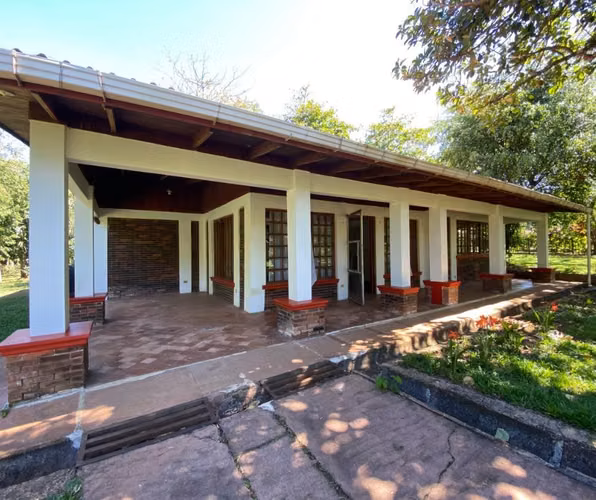 FINCA CON 2 PROPIEDADES EN TURRUBARES Y VISTA A LA 27