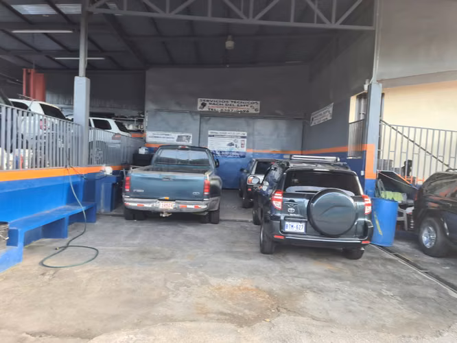 Vendo Lubricentro , ATENCION INVERSIONISTA!!!!!