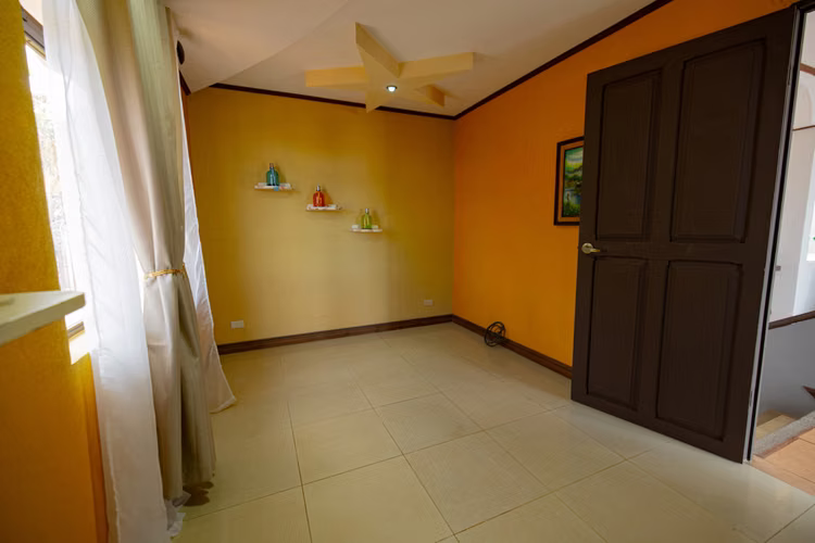 Se Vende Casa en San Rafael de Heredia, Concepción