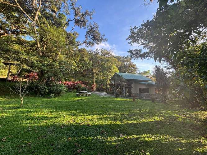 Casa en venta en San Ramon, amueblada, con chimenea y amplias zonas verdes - Imagen 19