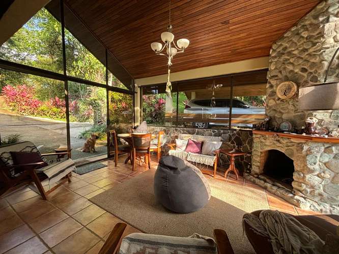 Casa en venta en San Ramon, amueblada, con chimenea y amplias zonas verdes - Imagen 2