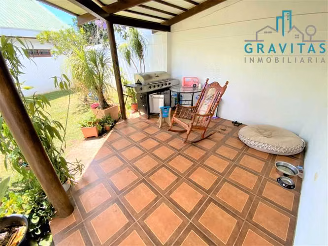 Casa en Curridabat | Uso de suelo mixto | 1300 m2 | 5 hab | F 206