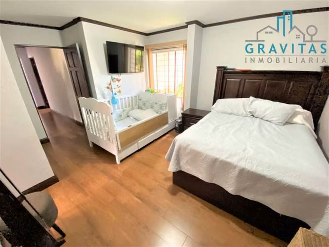 Casa en Curridabat | Uso de suelo mixto | 1300 m2 | 5 hab | F 206