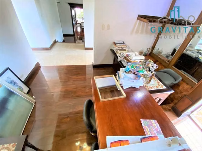 Casa en Curridabat | Uso de suelo mixto | 1300 m2 | 5 hab | F 206