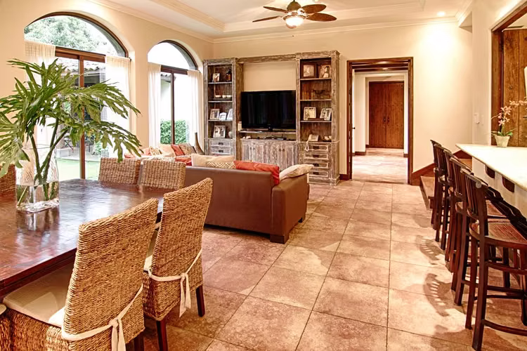Hacienda los jardines - hermosa casa estilo español en Santa Ana - Imagen 5