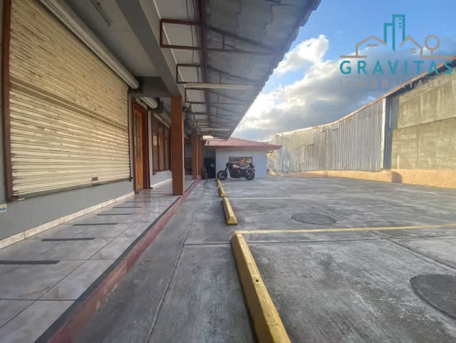 Oficinas y locales comerciales en Tres Ríos | 17 m2 – 38 m2 | PARQUEO | F 208 - Imagen 4