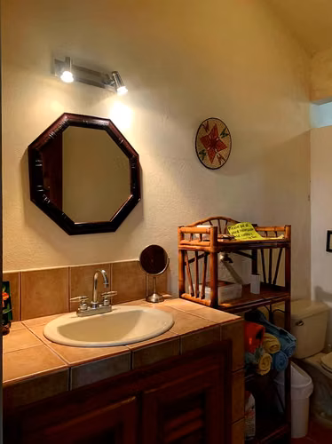 Casa en venta en Sierpe, Osa, 2 pisos, amueblada, con panga y carro 4x4 - Imagen 19