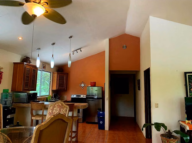 Casa en venta en Sierpe, Osa, 2 pisos, amueblada, con panga y carro 4x4 - Imagen 8
