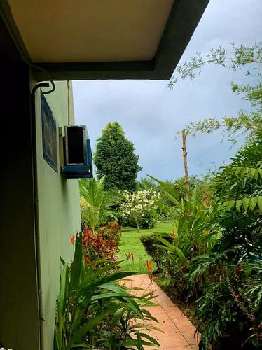 Casa en venta en Sierpe, Osa, 2 pisos, amueblada, con panga y carro 4x4 - Imagen 17