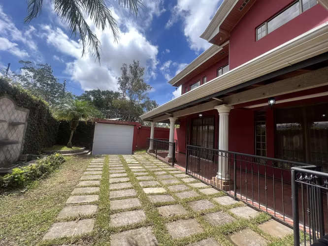 REBAJADA ¡Venta de Casa en Cartago al Frente a la entrada principal del TEC - Imagen 19