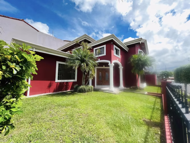 REBAJADA ¡Venta de Casa en Cartago al Frente a la entrada principal del TEC - Imagen 2