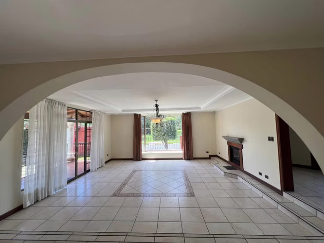 REBAJADA ¡Venta de Casa en Cartago al Frente a la entrada principal del TEC - Imagen 6