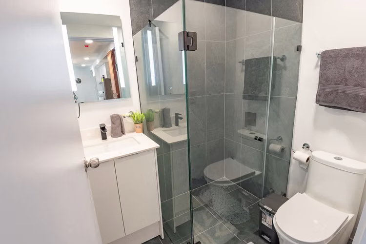 Venta Apartamento c/s muebles REBAJADO Condominio Rohrmoser - Nunciatura San José - Imagen 6