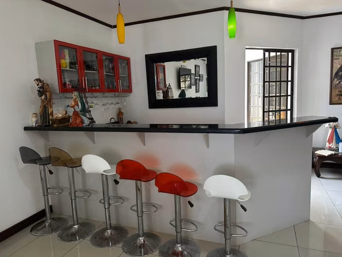 Casa de lujo en Santo Domingo de Heredia con piscina