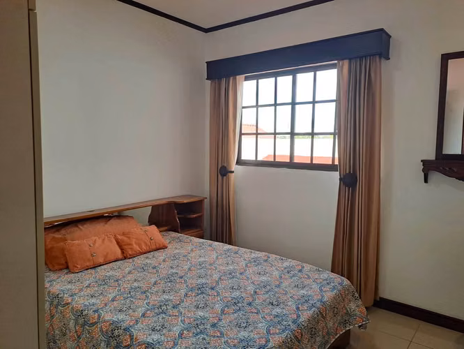 Casa de lujo en Santo Domingo de Heredia con piscina