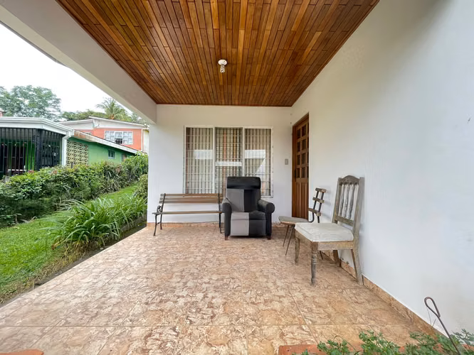 Venta Propiedad frente a Calle Vieja en Piedades - Imagen 8