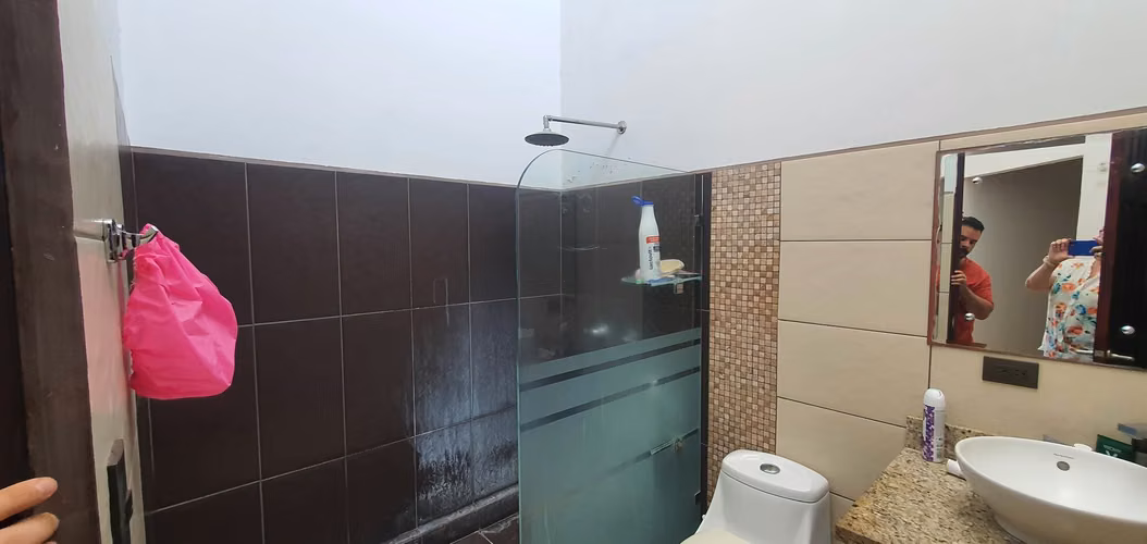 SE VENDE CASA EN GUADALUPE DE ALAJUELA - Imagen 9